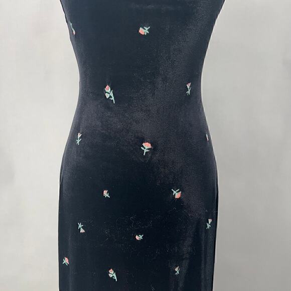 WEWOREWHAT Midi Dress Womens XS Floral Velvet Cottagecore Swiftie Romantic Chic - Picture 8 of 14